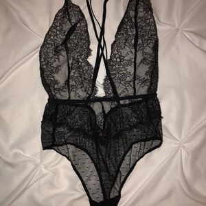 LINGERIE BODYSUIT